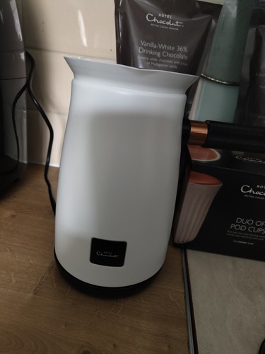 Hotel Chocolat VELVETISER 限定WHITE 未使用 Hotel Chocolat