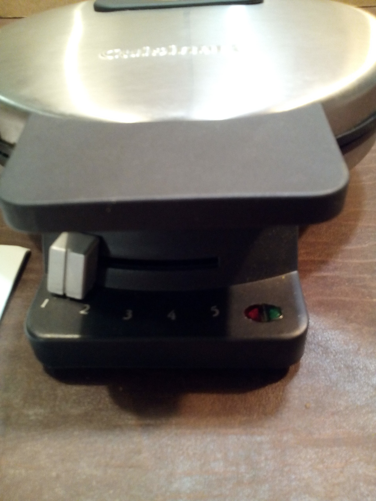 CUISINART CLASSIC WAFFLE MAKER MODEL# WMR-CA