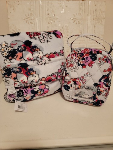 can you wash vera bradley lunch bags