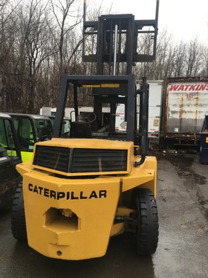 DIESEL CATERPILLAR V150 15,000 LBS CAPACITY FORKLIFT NICE