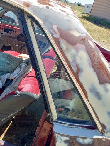 1978-1987 EL CAMINO REAR CAB QUARTER GLASS WINDOW B PILLAR LH LEFT SIDE NICE