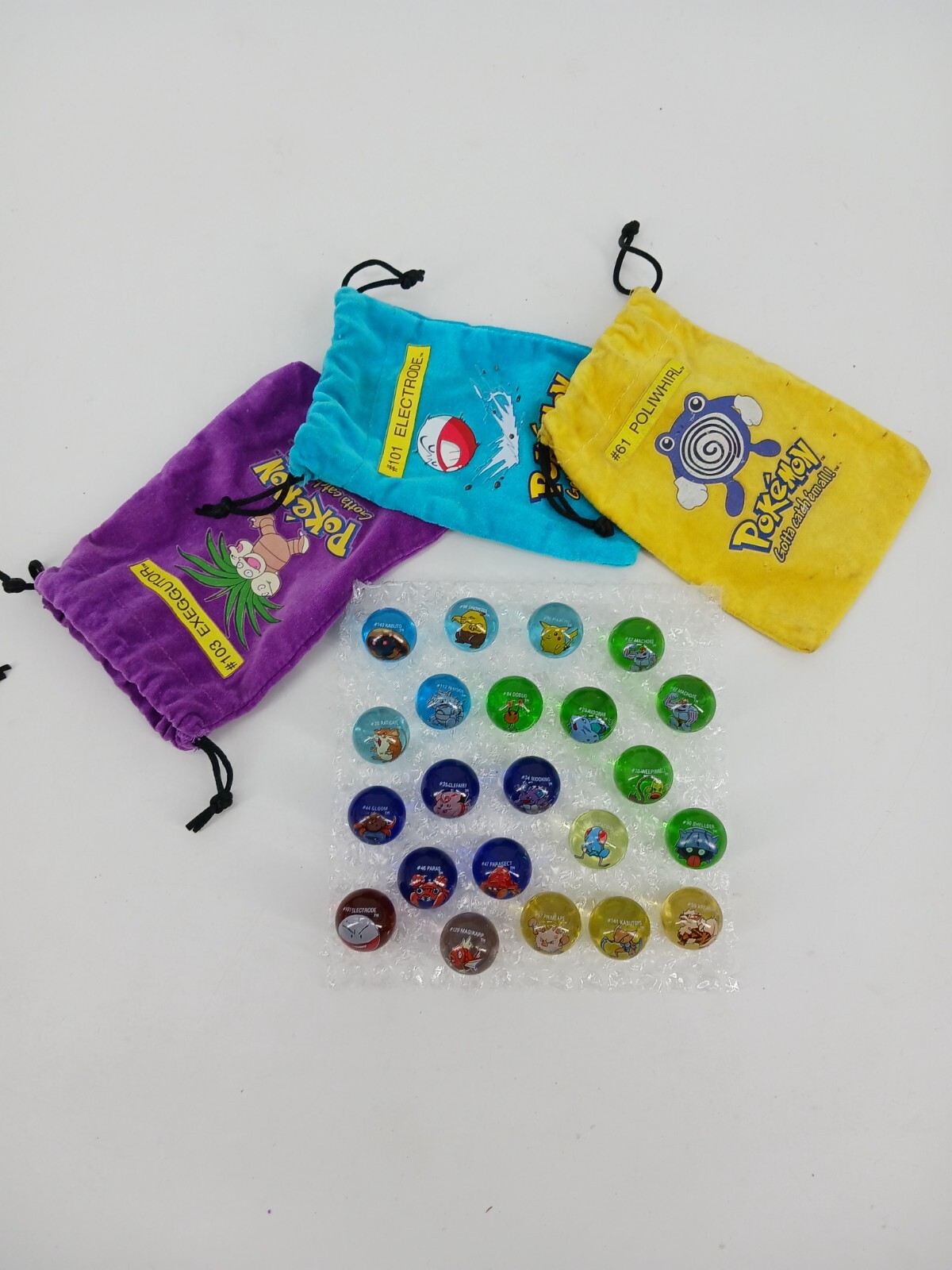 Lot of 25 Toy Biz Pokemon Marble Pouch and Marbles PIkachu