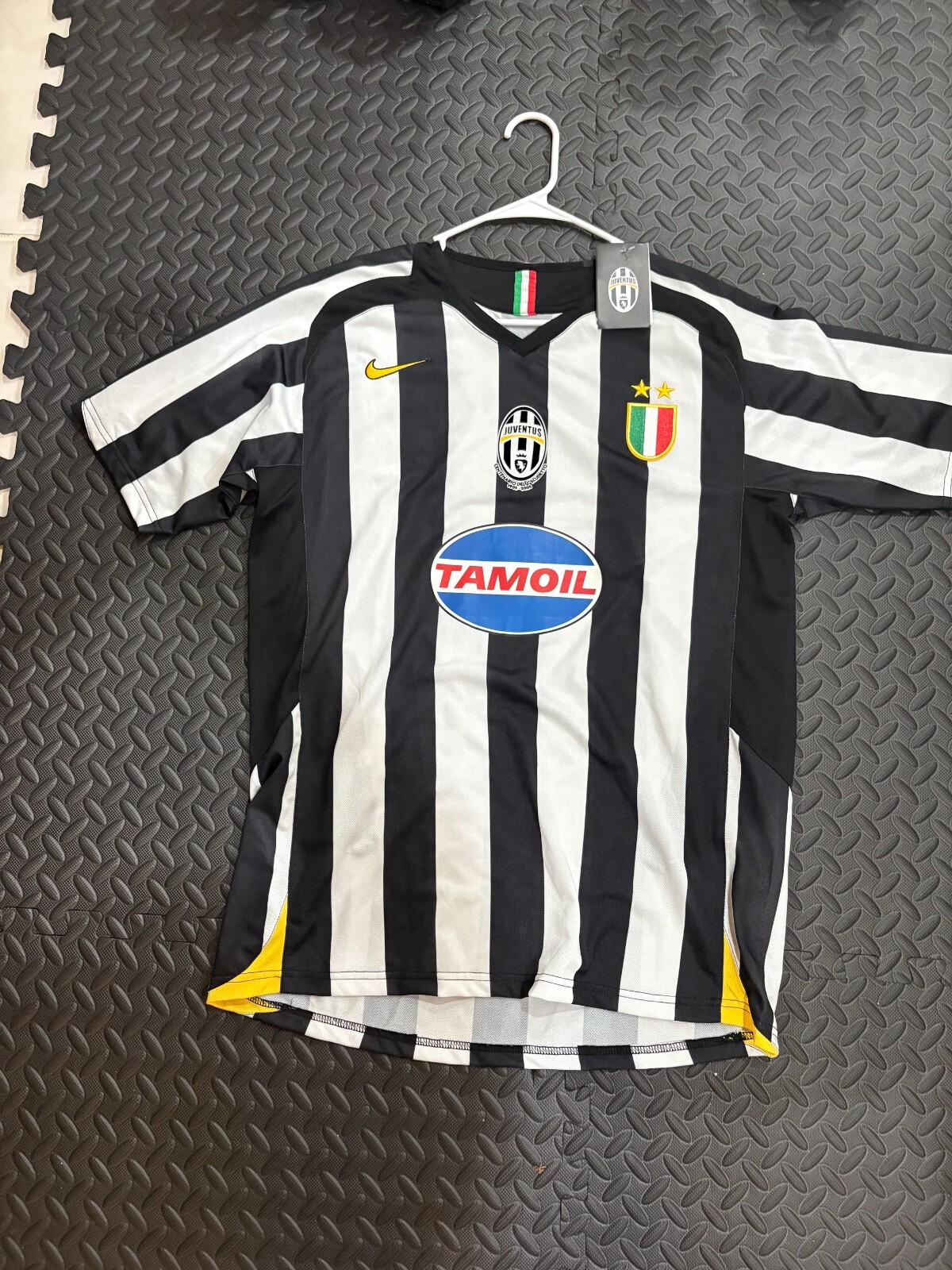 Nike Juventus Ibrahimović Lサイズ 2005 Juventus FC Tamoil IBRAHIMOVIC Striped Nike 90 Soccer