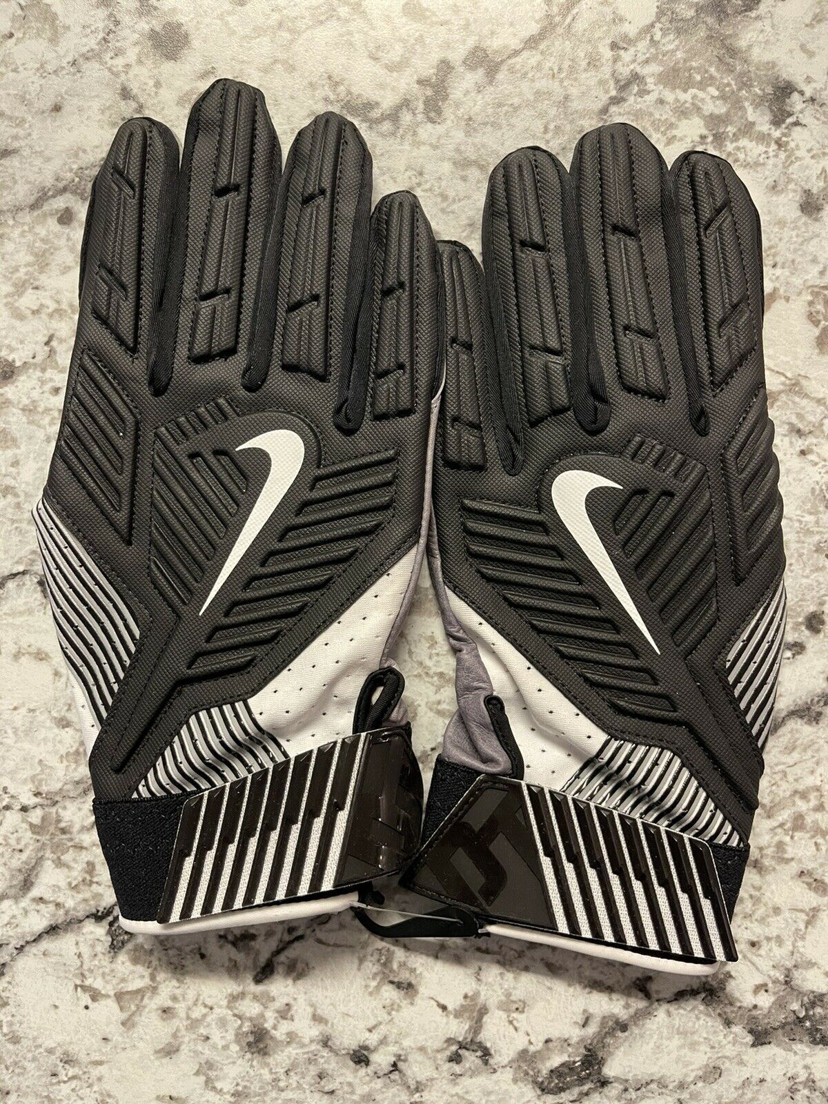 Nike D-TACK GLOVES 4XL ホワイト/グレー【新品・未使用】 Nike Adults' D-Tack 7.0 FG Gloves | Free Shipping at Academy