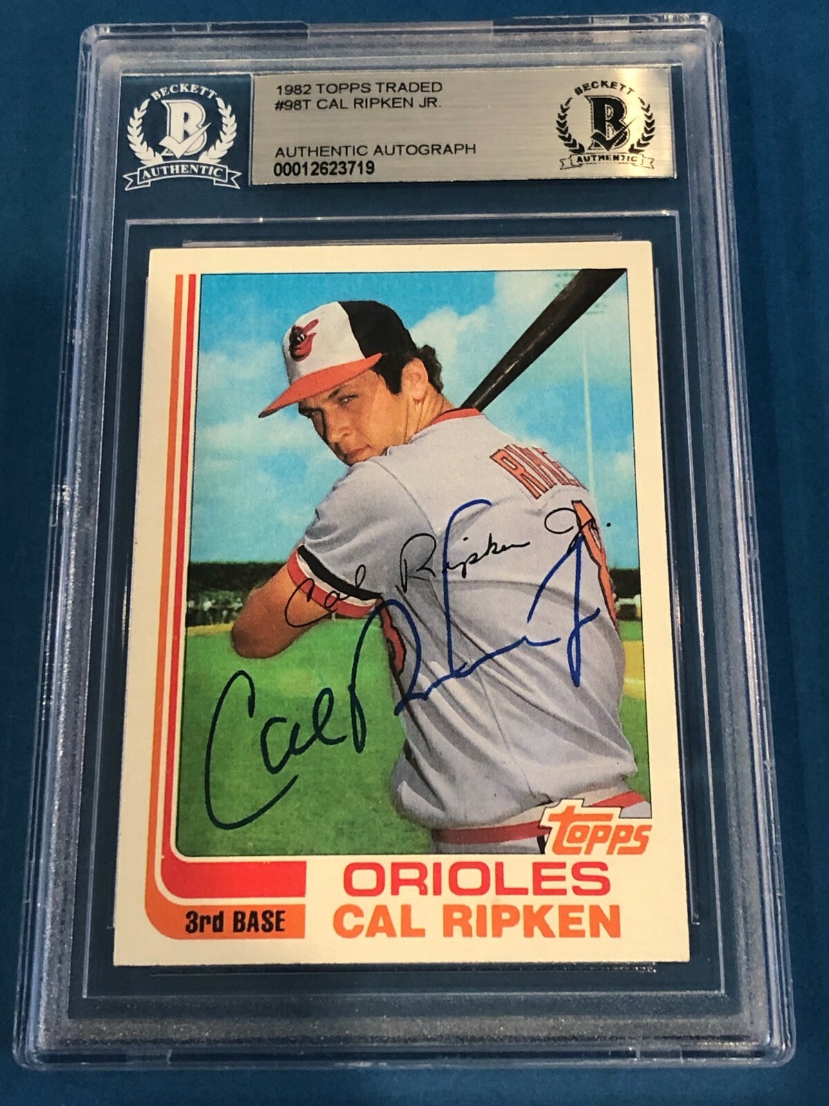 CAL RIPKEN JR. Signed 1982 TOPPS TRADED ROOKIE Card #98T Beckett
