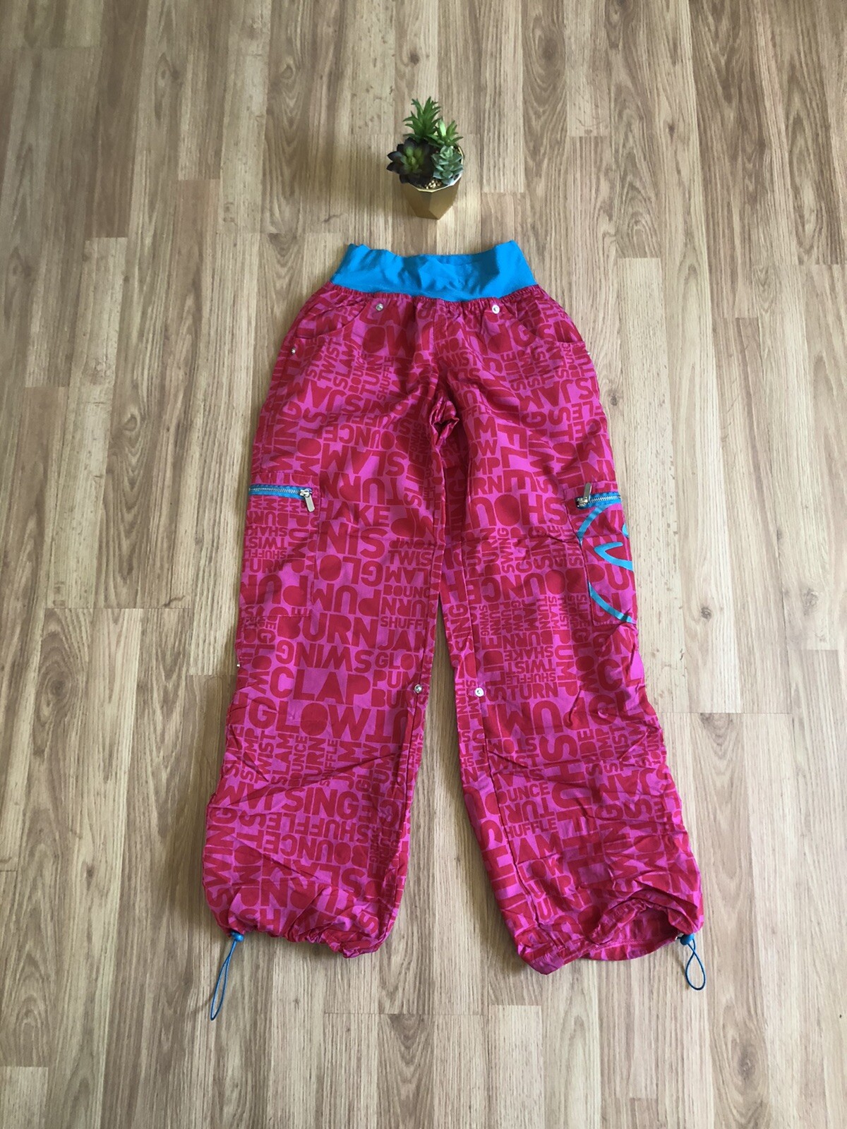 NWOT ZUMBA Fitness Cargo Shout-Out 