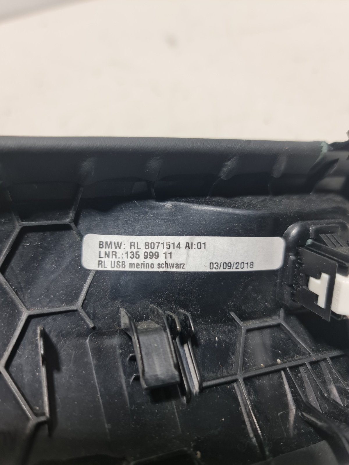 0 Bmw M3 M4 F80 F82 F83 Center Dash Lower Trim Panel 8071514 image 4