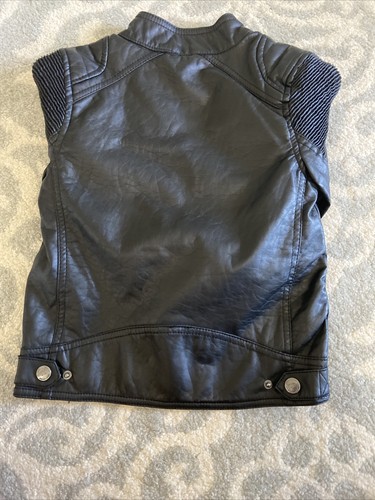 Urban Republic Boys Motorcycle Leather Jacket Size 5/6