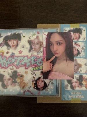 ILLIT Glitter Day 2025 Mocha Fan Club Exclusive Trading Card
