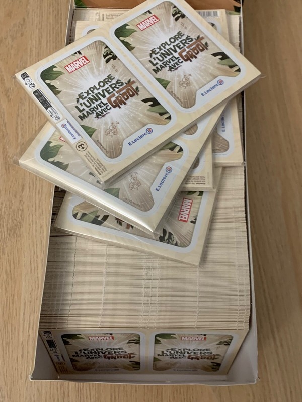 Paquet 40 Cartes 10 Pochettes | Marvel Leclerc 2024 Explore Univers Groot Fixeez