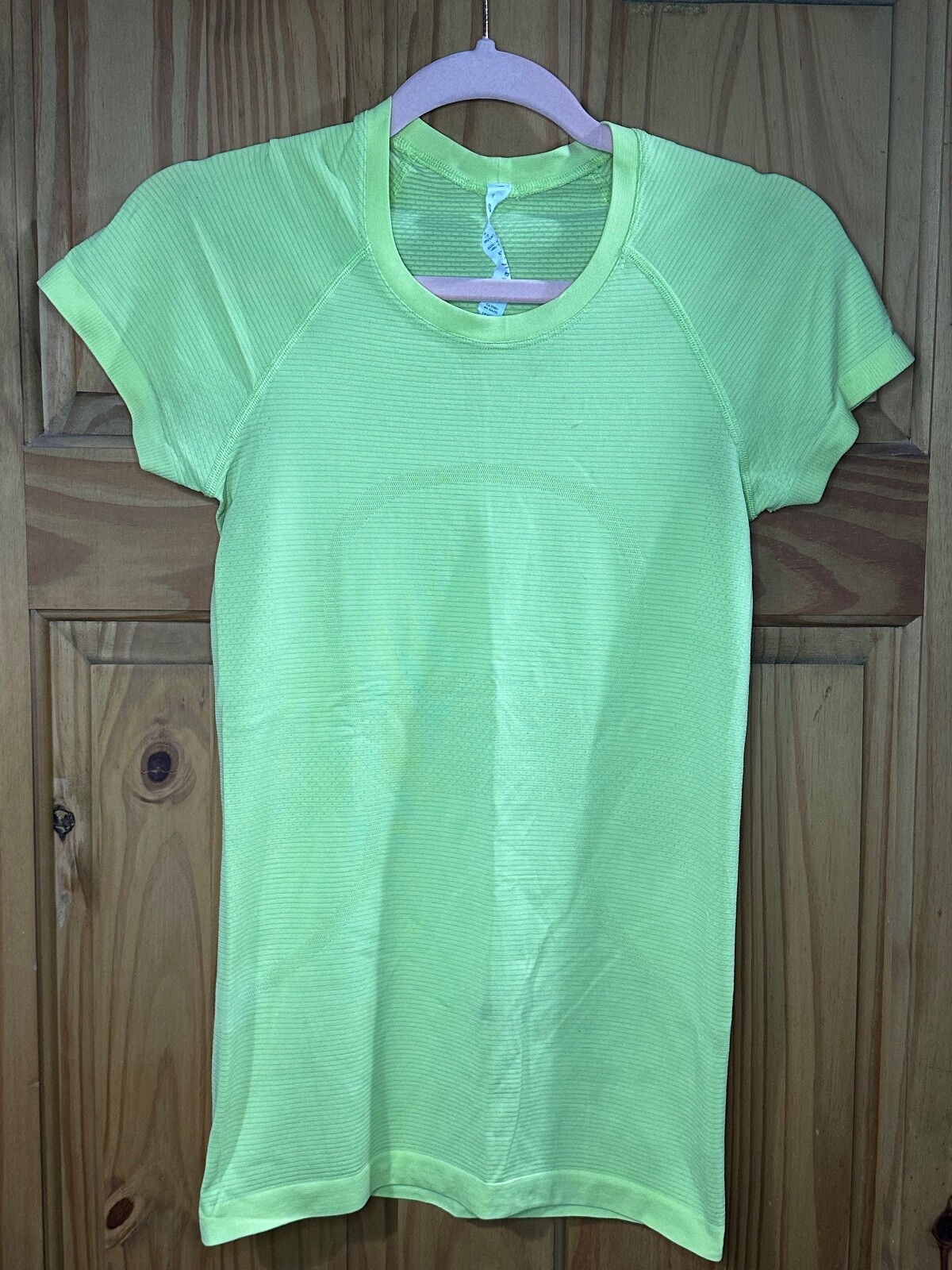 【lululemon】チームカナダ☆Swiftly Tech 半袖Tシャツ ヒップ丈 lululemon】チームカナダ☆Swiftly Tech☆半袖Tシャツヒップ丈