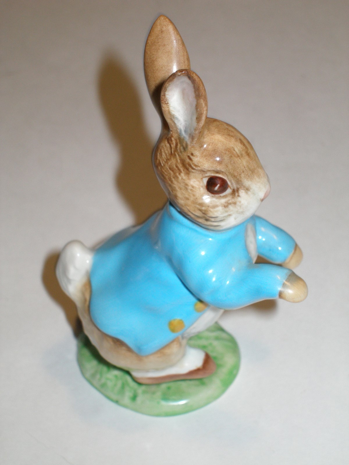 BESWICK BEATRIX POTTER PETER RABBIT  Special Gold Edit