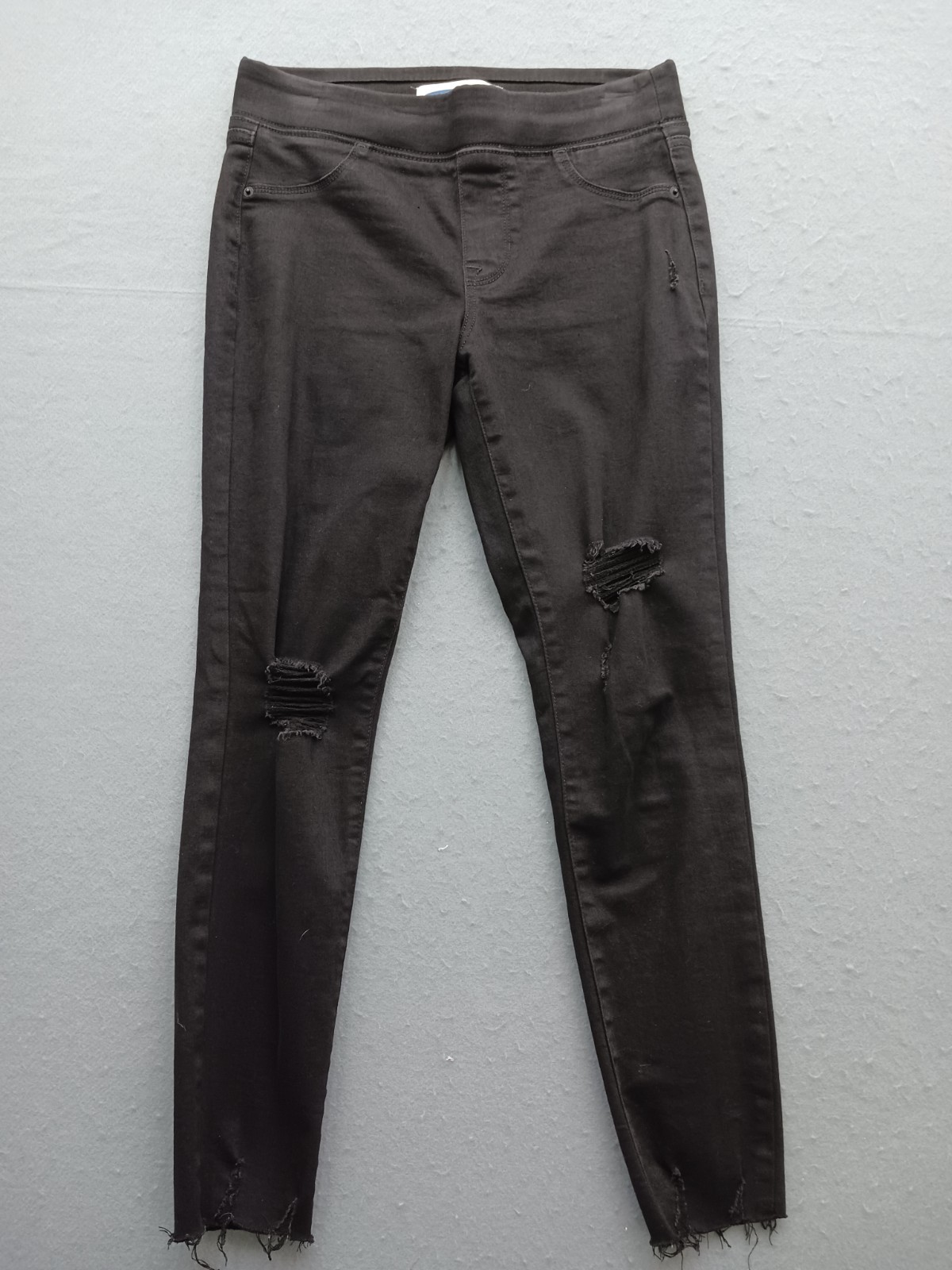 Old Navy Women's Jeggings Size 6 Rockstar Black Distressed Skinny Stretch