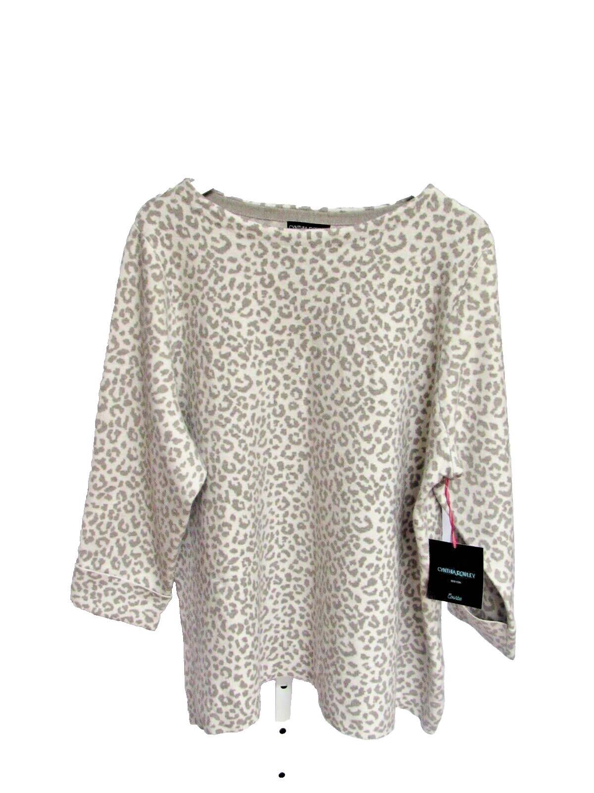 Cynthia Rowley Women s Gray White Animal Print Pullover Sweater