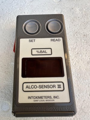 Lot of 3 INTOXIMETERS ALCO-SENSOR III BREATHALYZER IN CASE. AS IS. Notes!!!