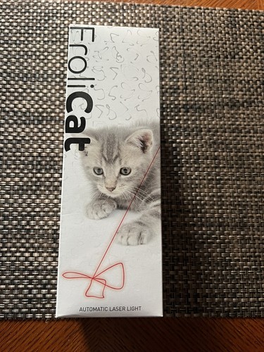 NWT PetSafe Frolicat Bolt Automatic Laser Light Interactive Cat Toy: 3 Modes