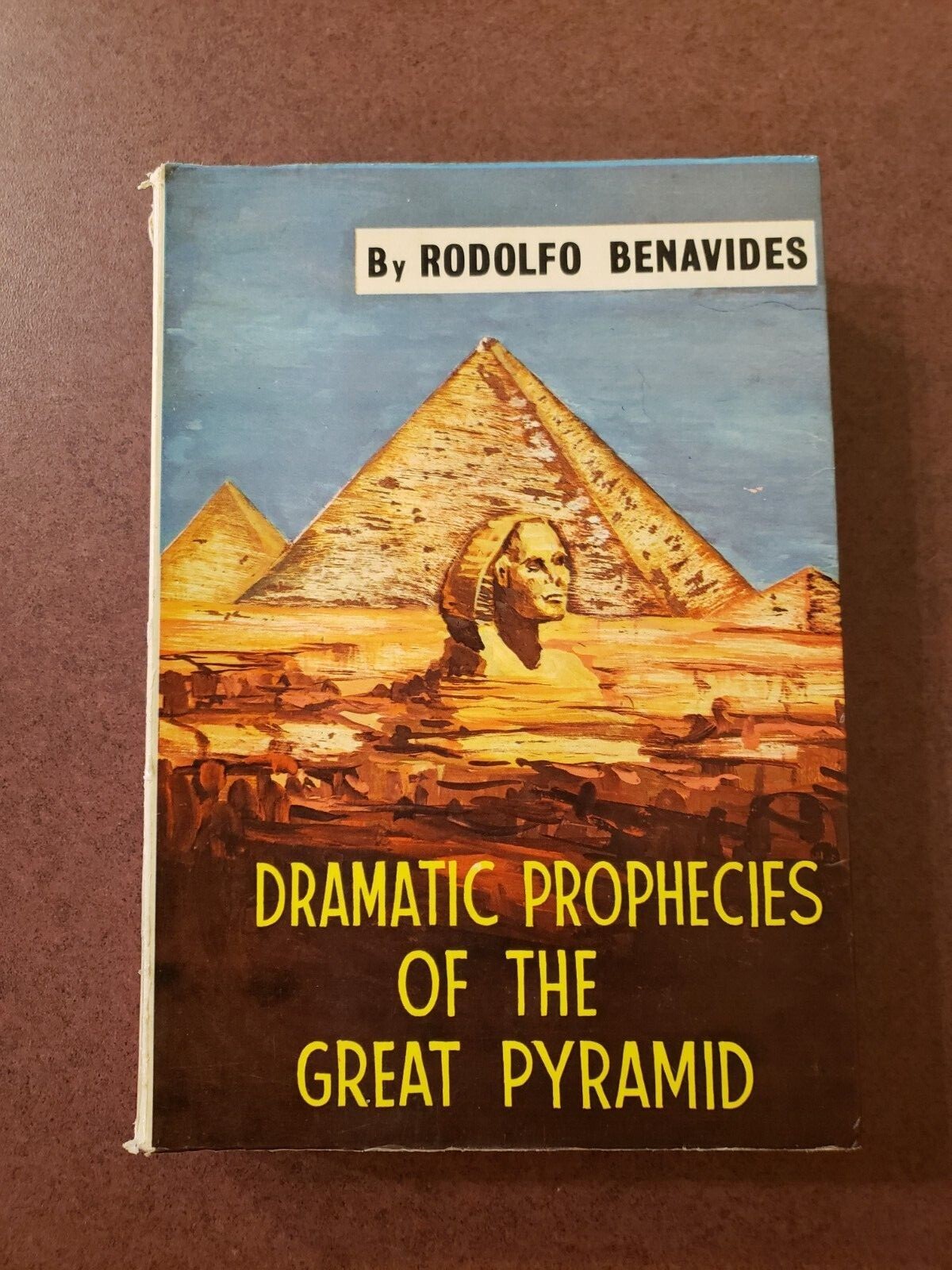 洋書 Prophecies of Great Pyramid by Benavides Amazon.com: Dramatic prophecies of the Great Pyramid