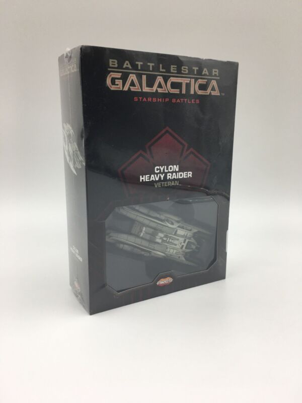 BattleStar Galactica - Starship Battles - Cylon Heavy Raider - SEALED