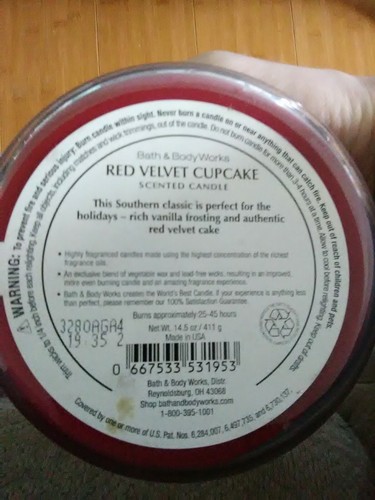 Bath & Body Works Red Velvet Cupcake Scented candle.