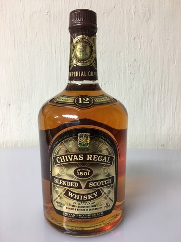 CHIVAS REGAL 12 years old IMPERIAL QUART 43% - 86 Proof CHIVAS REGAL 12 years old IMPERIAL QUART 43% - 86 Proof