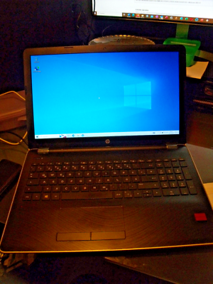 Hp amd a12 9720p sale
