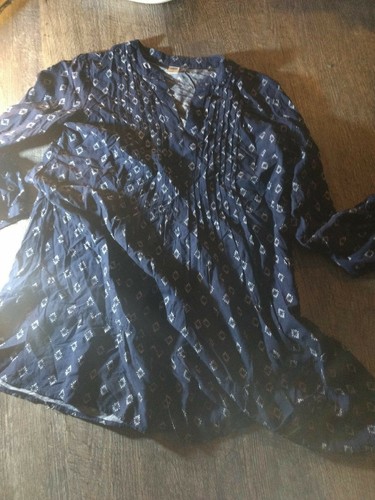 LOT OF MATERNITY CLOTHES, outfits  WOMENS SIZES M/L/XL
