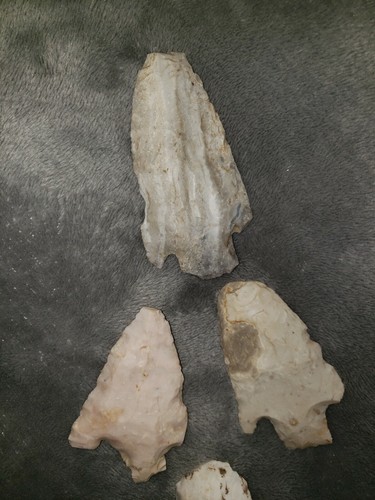GROUP OF 5 HIGH GRADE MISSOURI ARROWHEADS/POINTS-MY PERSONAL FINDS DALLAS COUNTY