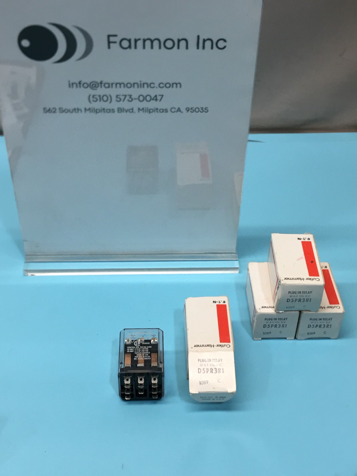 Lot of 4 Cutler-Hammer D5PR3R1 PLUG IN RELAY, 190143