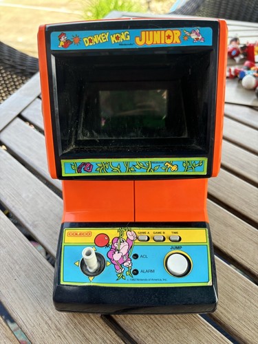Donkey Kong Jr. Coleco Tabletop Mini Arcade Game Nintendo 1983 No
