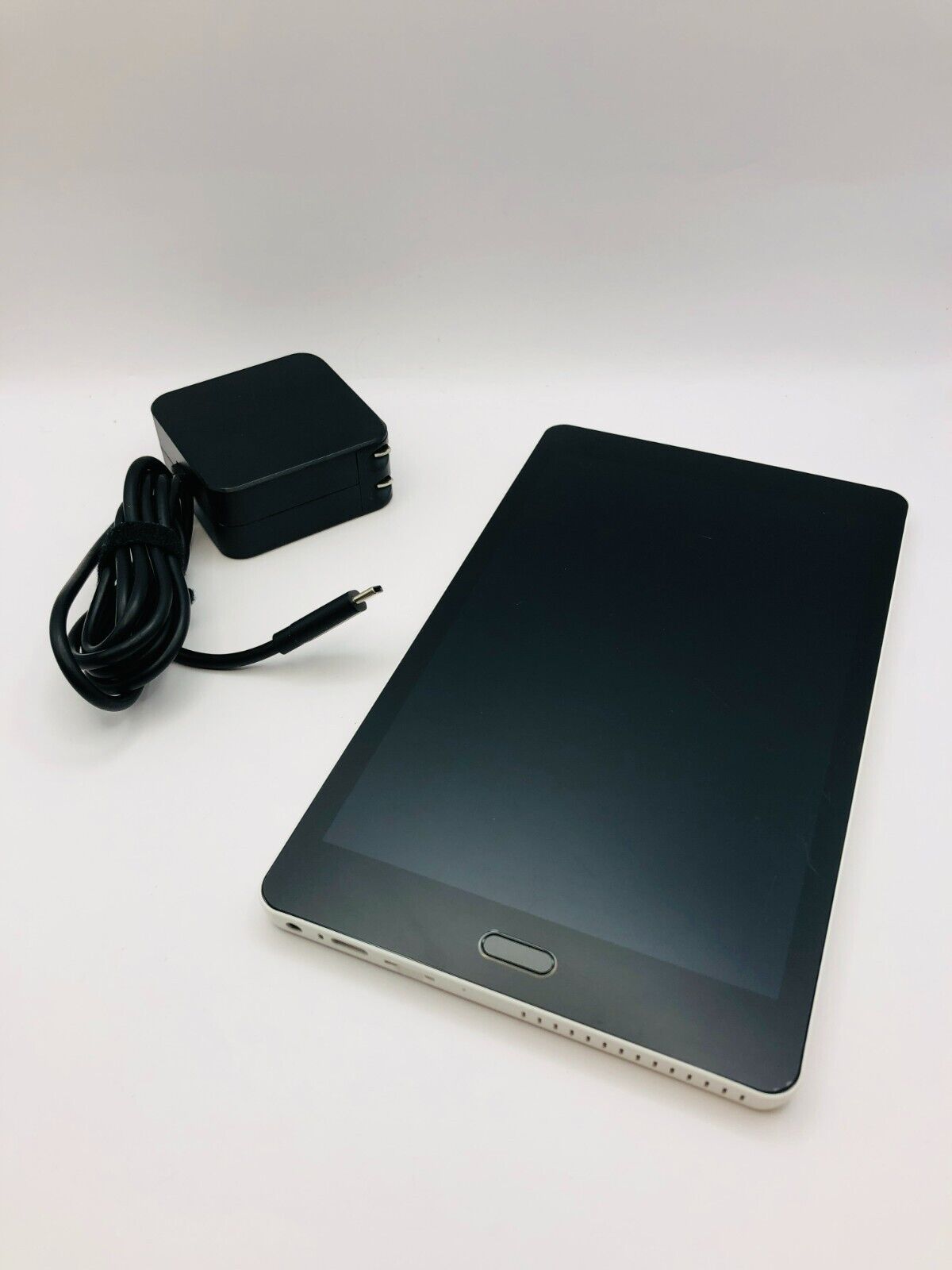 Raytrektab RT08WT Wacom Graphic Drawing Tablet 8-inch Japan Raytrektab RT08WT Wacom Graphic Drawing Tablet 8-inch Japan