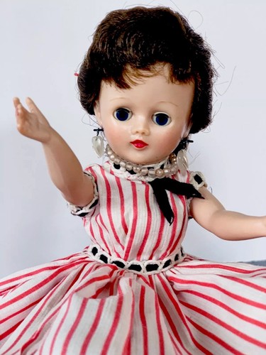 Vintage 1957 Vogue JILL Doll 10