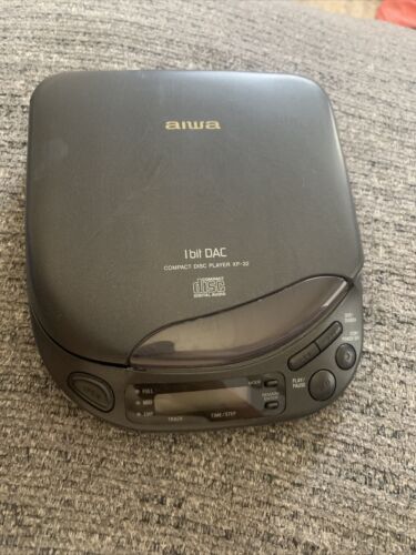💿 Vintage 1994 Aiwa Compact Disc Player XP-32 CD Portable