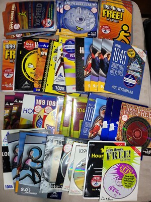 ** MASSIVE LOT of RARE Vintage AOL CD ROMS ** Over 100 Collectible CDs Disks **