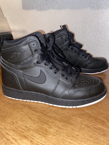 air jordan 1 retro high og perforated black
