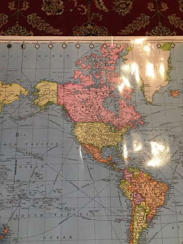 1993 COLORPRINT Map of the World Mercator Projection American Map Corp (SB)