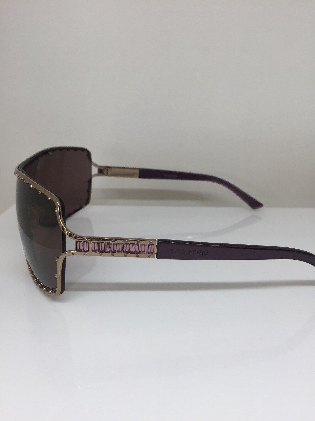 Pre-owned Valentino Shield Sunglasses  5435 Sunglasses W/ Swarovski Crystals In Shiny Silver & Red Logo & White Temples