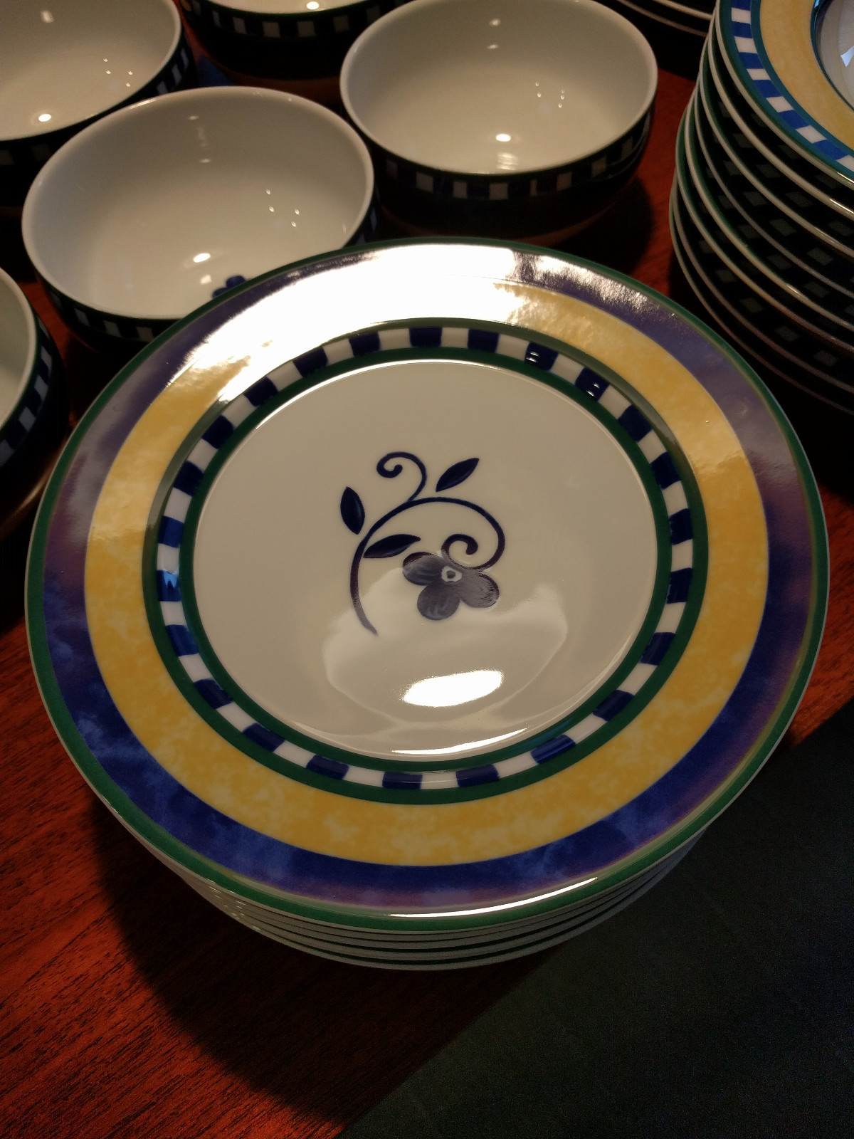 Mikasa Firenze Hand Painted Fine Porcelain China 45 peices EUC SL110 $2000 Value