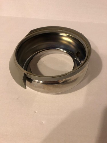 L'EQUIP JUICER PULP EJECTOR Model 221 BOWL COLLAR & SPOUT Replacement Part