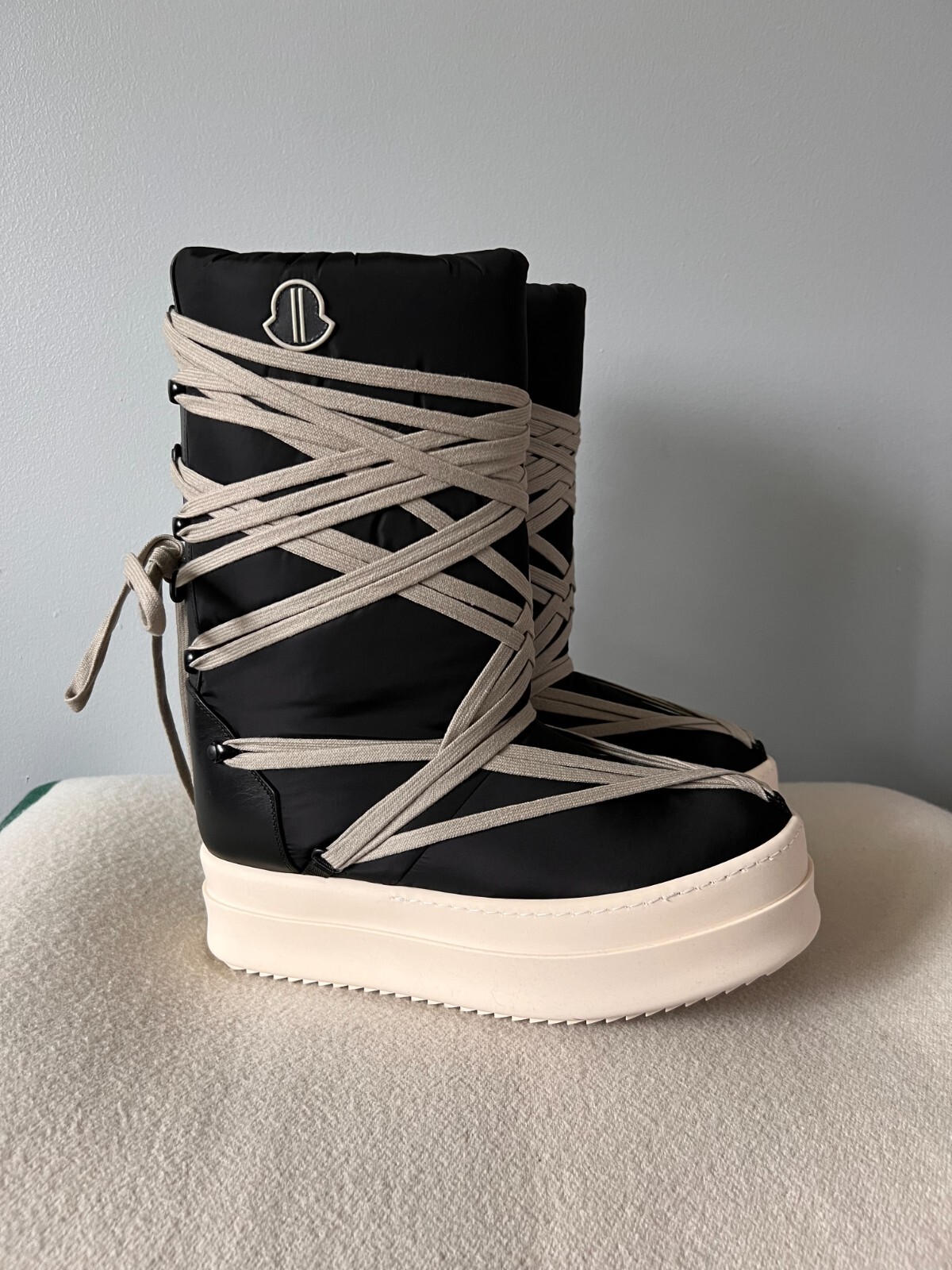 Rick Owens x Moncler Bigrocks Boots - Size 41 - Black - NEW Rick Owens x Moncler Bigrocks Boots - Size 41 - Black - NEW