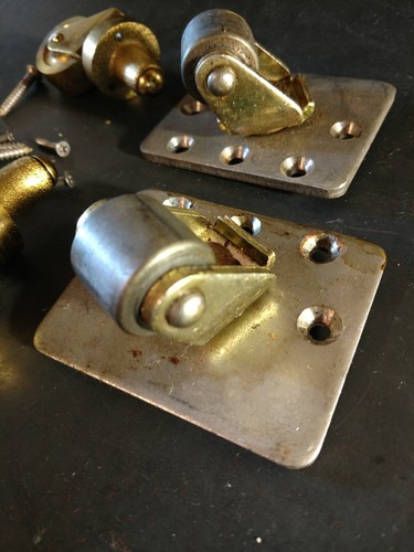 Set of 4 Vintage Brass Metal Piano Casters 2 w top plate