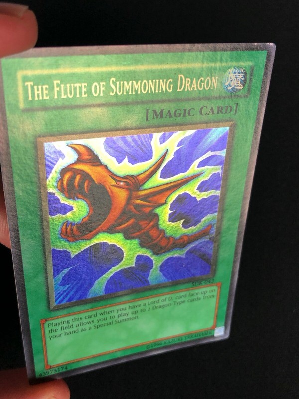 YUGIOH MISPRINT! WHOLE CARD HOLO! LOOK! THE FLUTE OF SUMMONING