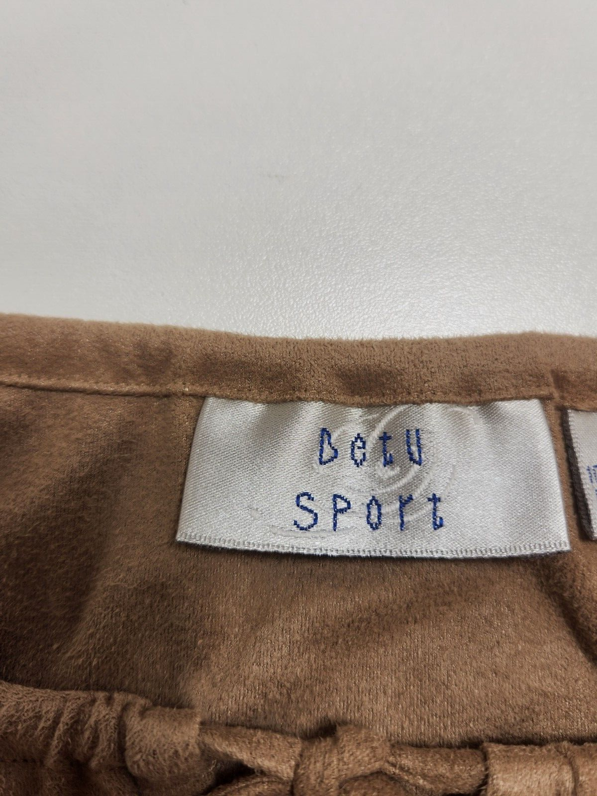 Betu Sport Long Sleeve Scoop Neck Brown Pullover Blouse Top Shirt Size 10