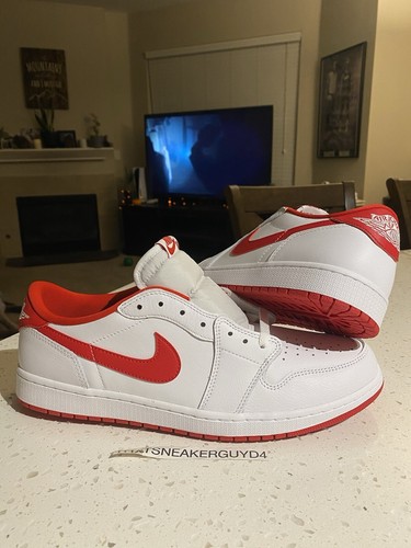 ぶ〜NIKE Air Jordan 1 Low Varsity Red Available Now // Patent Air Jordan 1 Low 