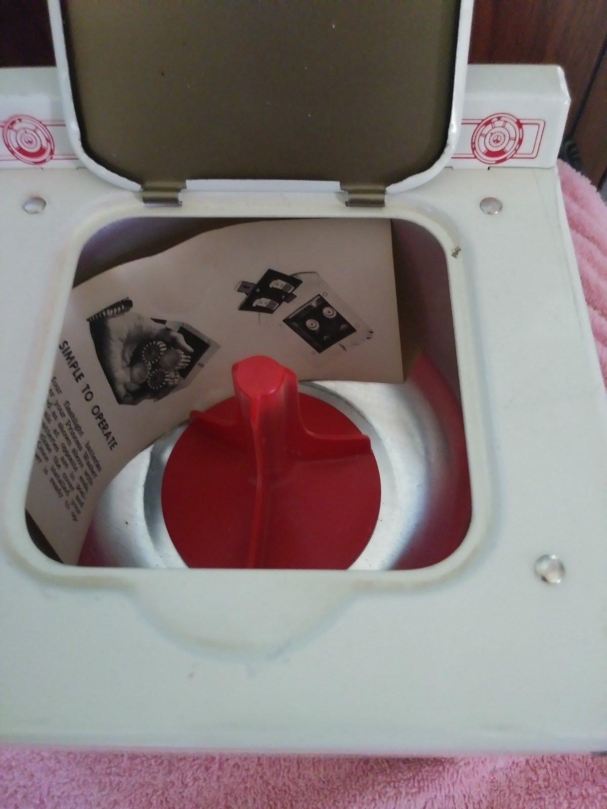 ANTIQUE PRINCESS PLAYTAG MAYTAG CHILDS TIN TOY WASHING MACHINE METAL NICE