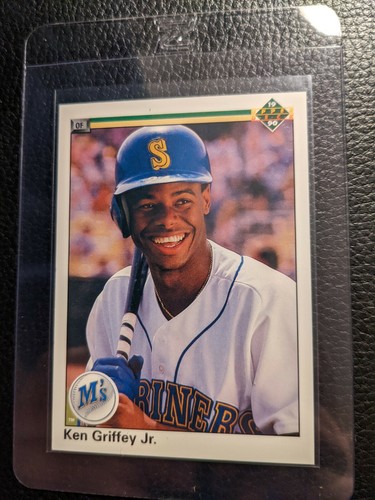 1990 UPPER DECK #156 KEN GRIFFEY JR 2ND YEAR SEATTLE MARINERS HOF