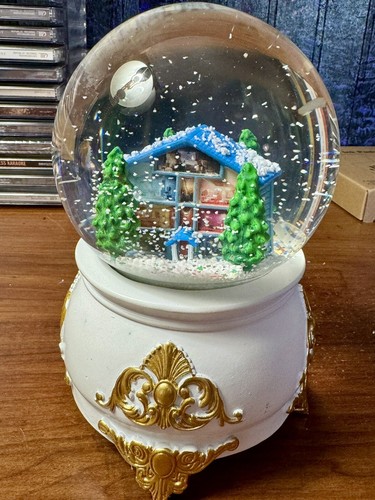 Snow Globe♡Taylor Swift s-l400.jpg