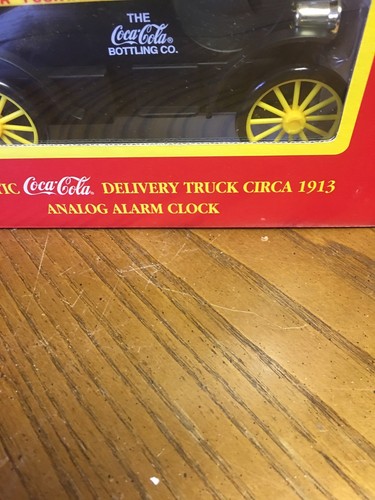 CocaCola Analogue Alarm Clock  Delivery Truck 1913 New In Box