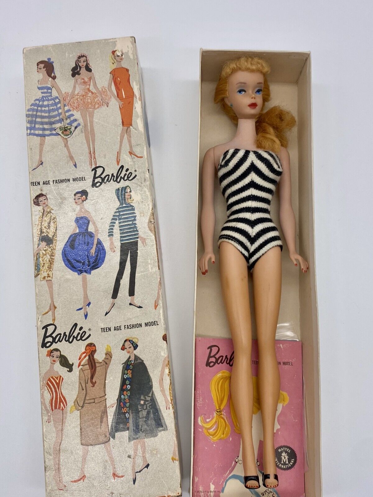 Mattel Vintage 1960 #850 Ponytail Barbie #3 or #4 Blonde Mattel Vintage 1960 #850 Ponytail Barbie #3 or #4 Blonde