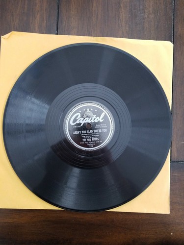 vintage 78 RPM shellac record Capitol 225 Paul Weston Glad You're U/Middle  May