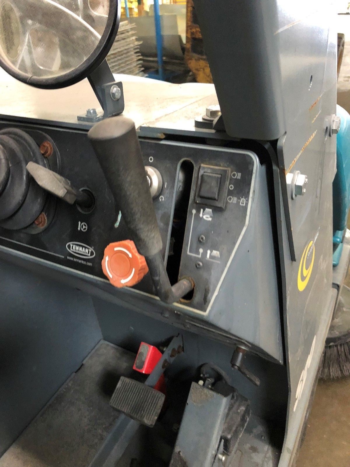 2013 Tennant M20 Ride-on Industrial Sweeper electrical 36 volt